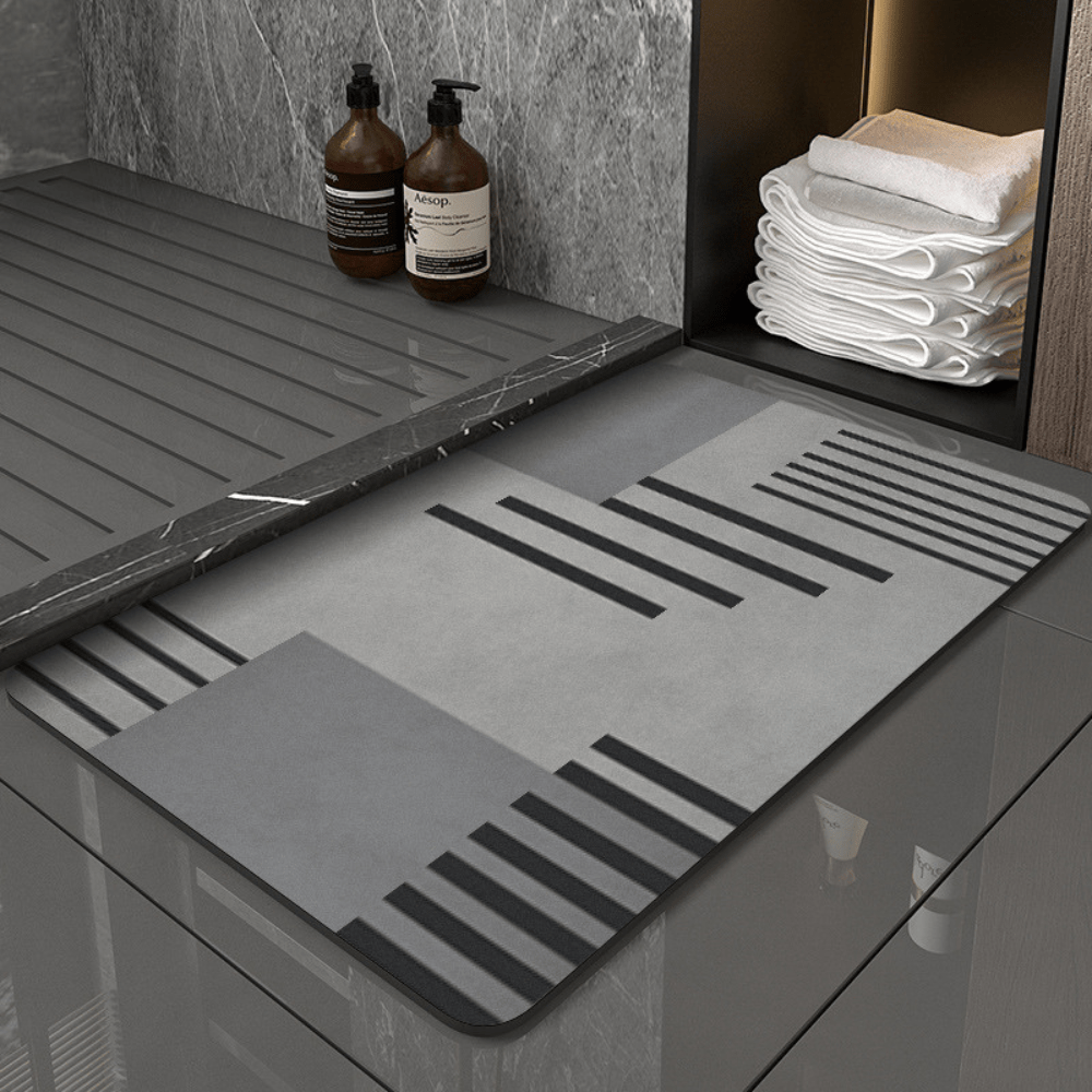 StoneMist Bath Mat – Gray Diatomite & Quick Dry | Ymonde