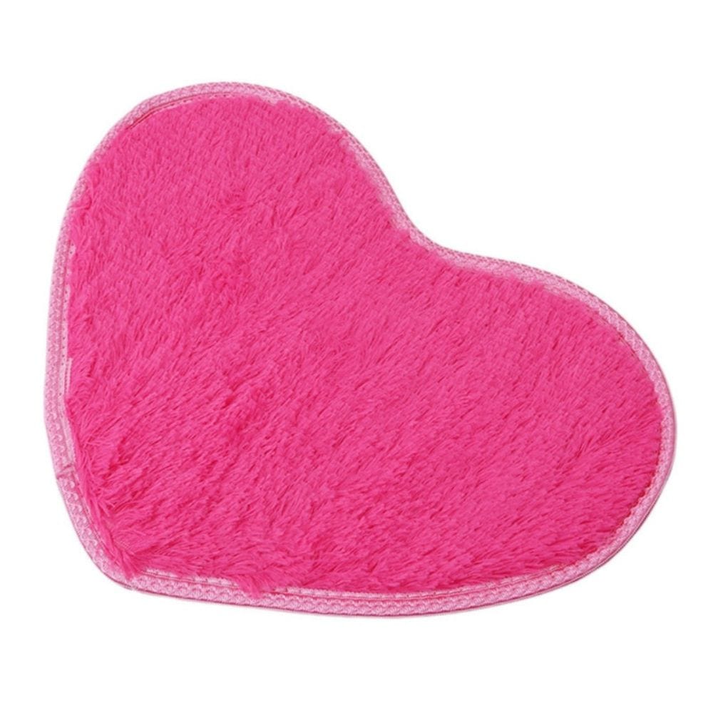 ChenilleHeart – Heart-shaped Chenille Bath Mat Microfiber Non-Slip | Ymonde