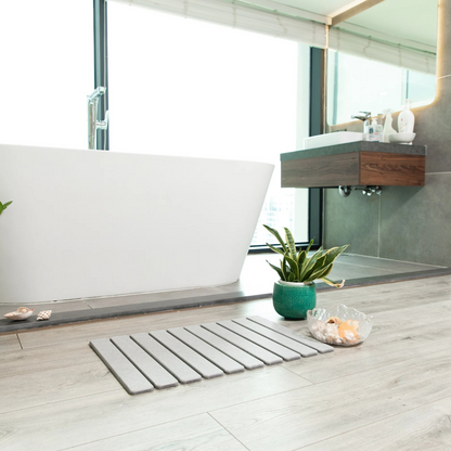 Slatted Bath Mat – Safe & Comfortable | Ymonde ©