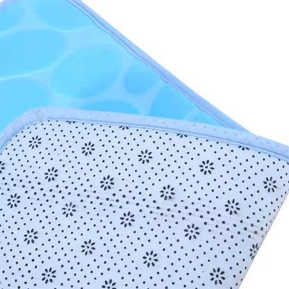 Light Blue Non-Slip Shower and Bath Mat 40 × 60 cm – Safe & Water-Draining