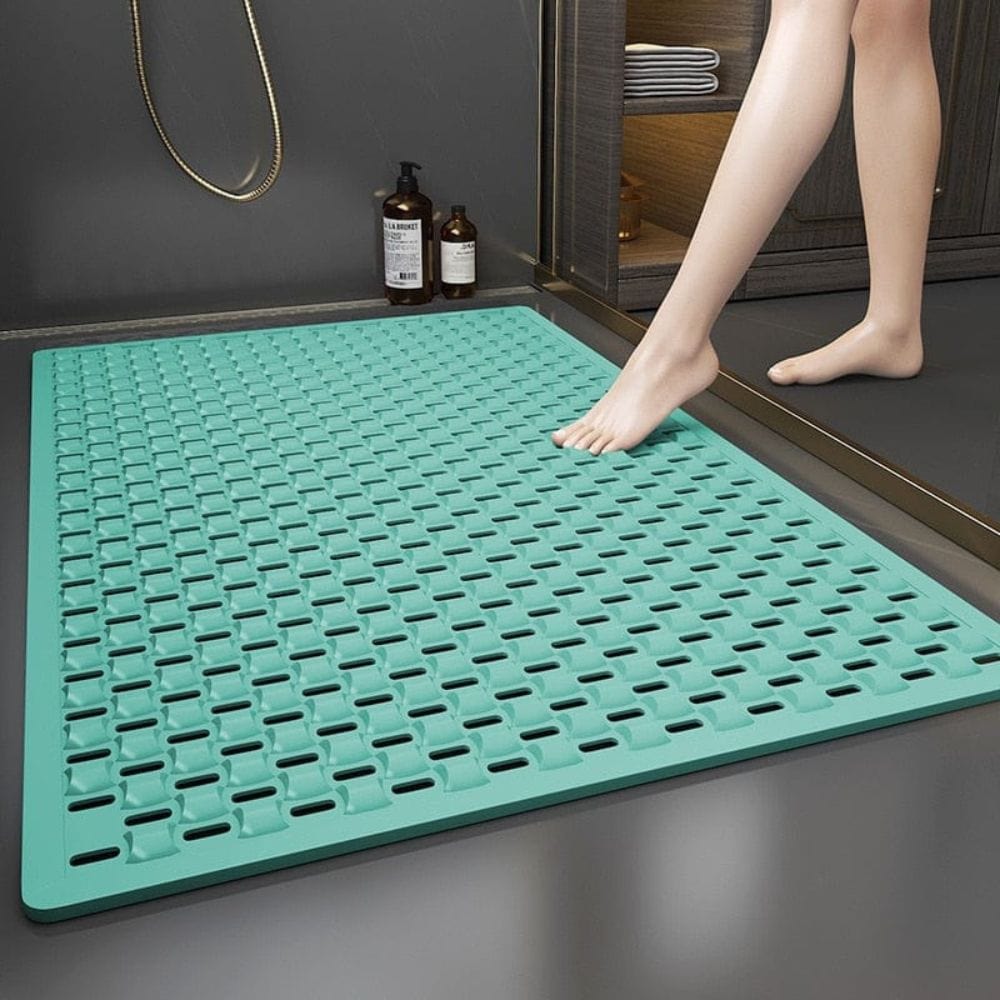 GripFlow Shower Mat – Water Permeable & Safe | Ymonde